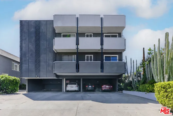 6350 Willoughby Avenue 9, Los Angeles, California 90038