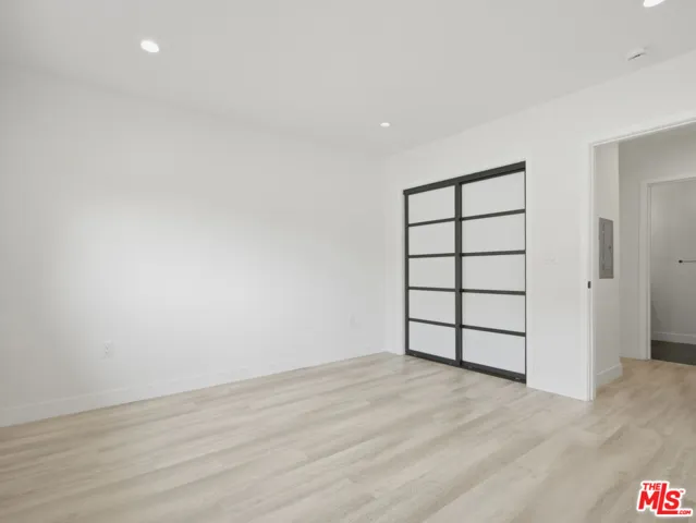 6350 Willoughby Avenue 9, Los Angeles, California 90038
