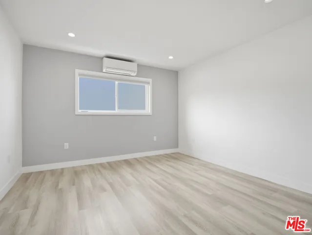 6350 Willoughby Avenue 9, Los Angeles, California 90038