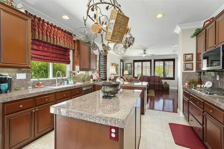 30276 Fetzer, Murrieta, California 92563