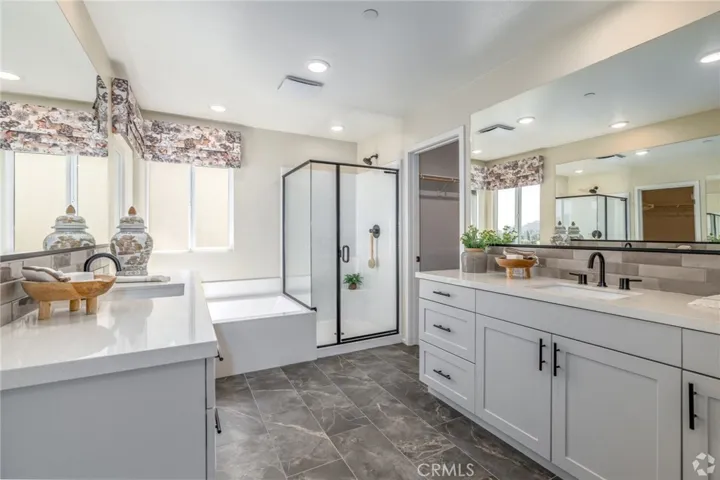 13595 La Brisa Street, Jurupa Valley, California 92509