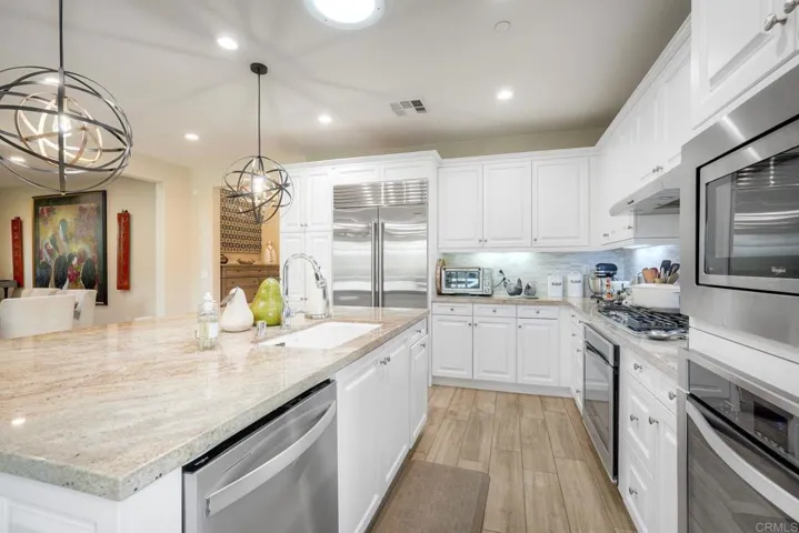 8068 Auberge Circle, San Diego, California 92127