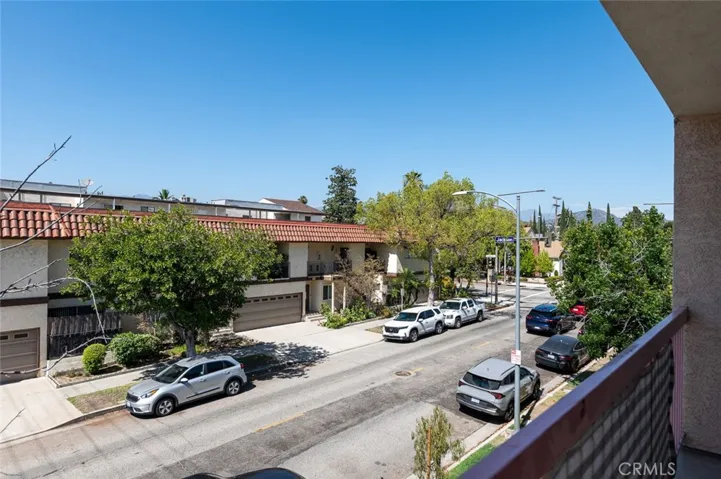 345 N Jackson Street 205, Glendale, California 91206