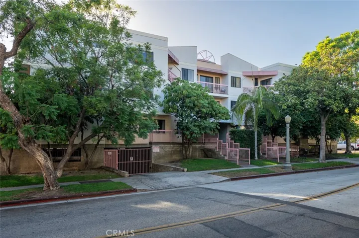 345 N Jackson Street 205, Glendale, California 91206