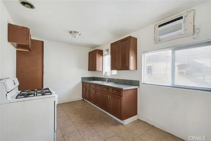 529 W 25th Street, San Bernardino, California 92405