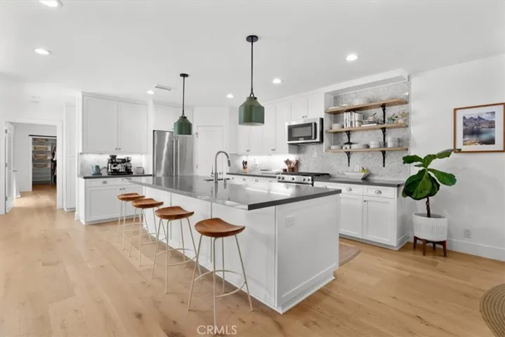 23508 Susana, Torrance, California 90505