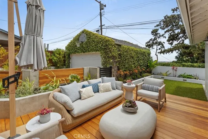 Outdoor Entertainment Area