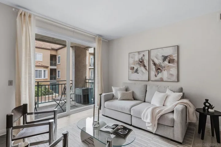 2150 Camino De La Reina 216, San Diego, California 92108