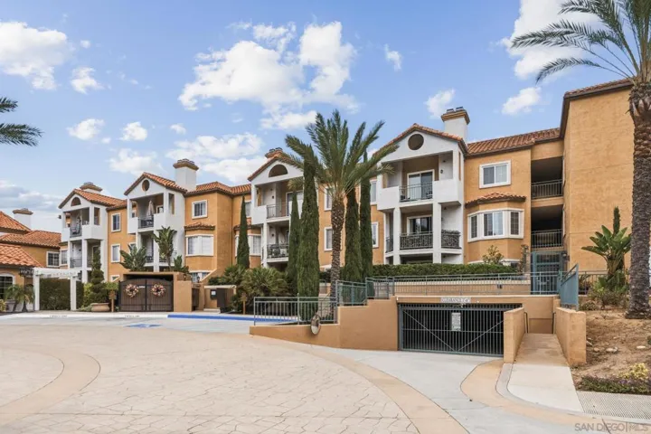 2150 Camino De La Reina 216, San Diego, California 92108
