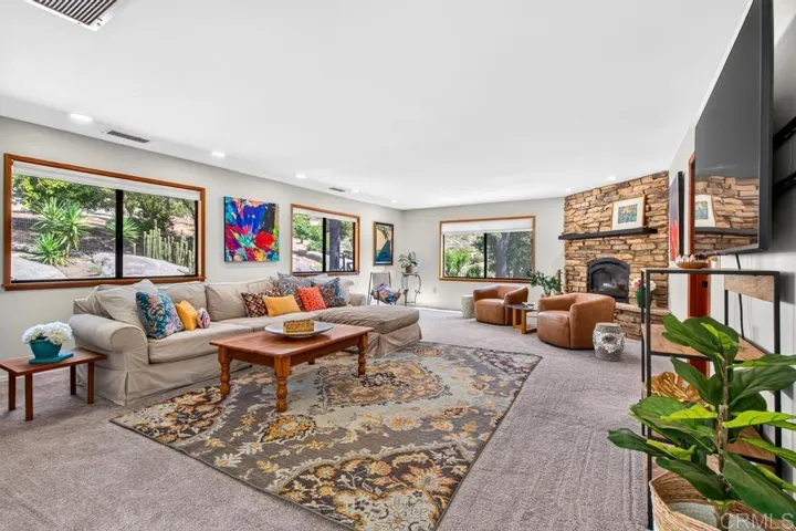 21041 Black Canyon Road, Ramona, California 92065