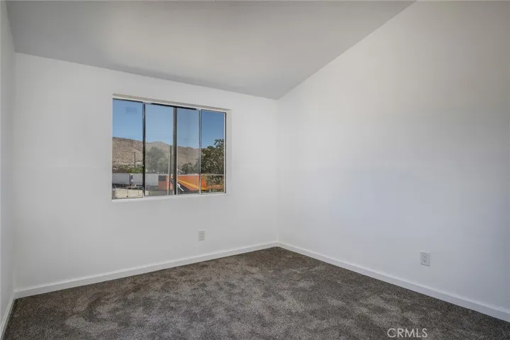 55897 Santa Fe, Yucca Valley, California 92284