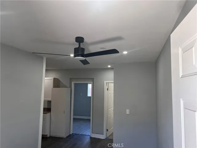 1230 E 68th C, Los Angeles, California 90001