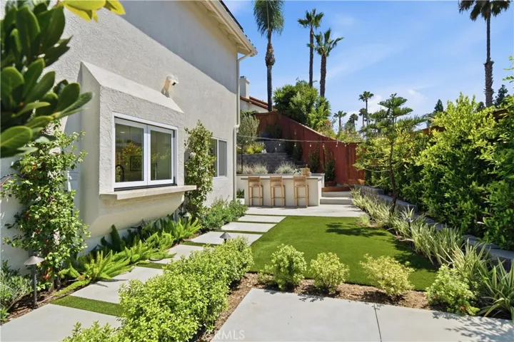 30056 Monteras, Laguna Niguel, California 92677