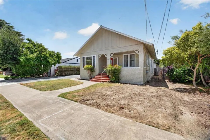 1228 West Street, Hollister, California 95023