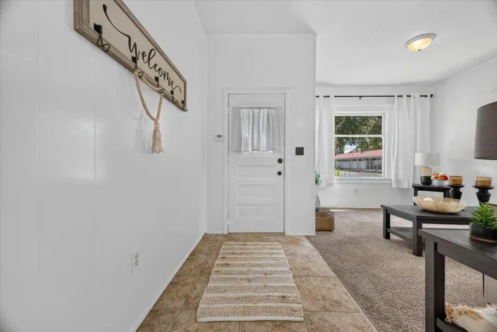 1228 West Street, Hollister, California 95023