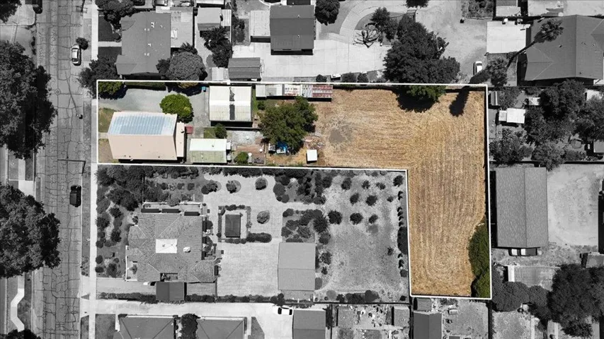 1228 West Street, Hollister, California 95023
