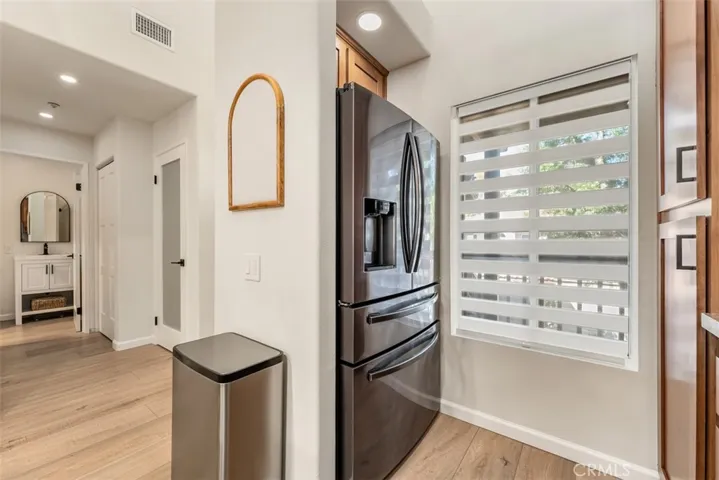 2960 Champion 710, Tustin, California 92782