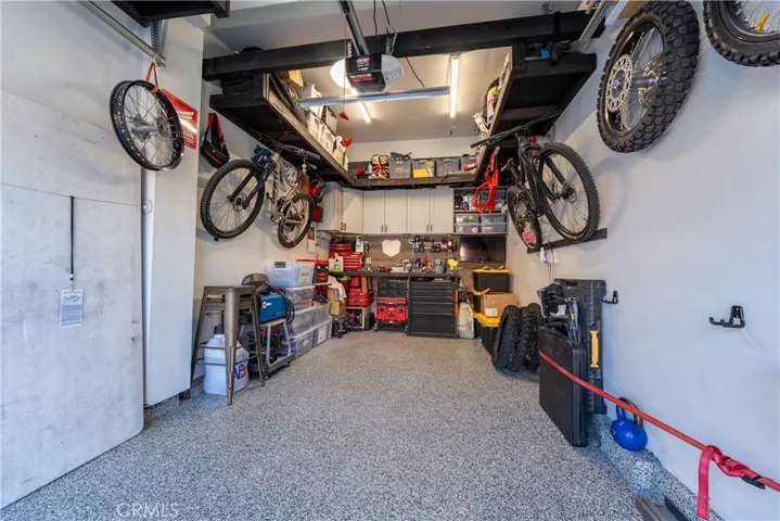 2960 Champion 710, Tustin, California 92782
