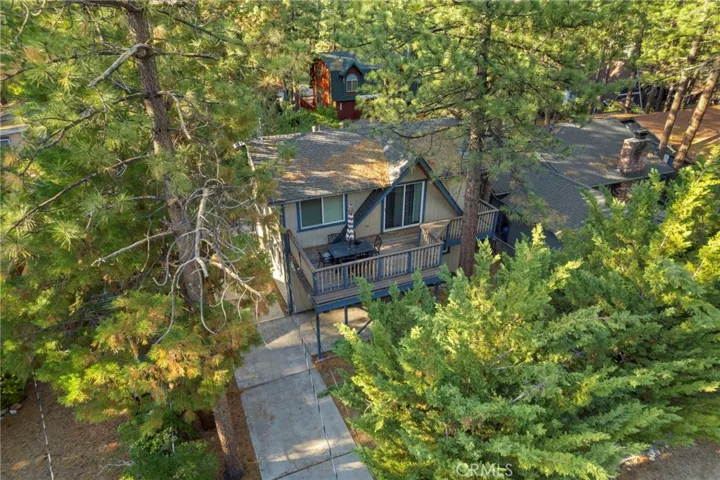 633 Barret, Big Bear City, California 92314