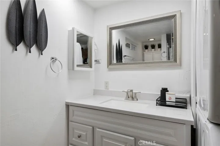 633 Barret, Big Bear City, California 92314