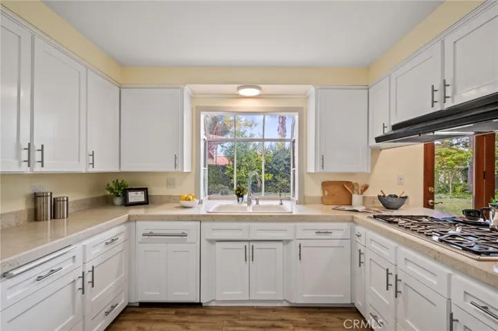 1557 Granvia Altamira, Palos Verdes Estates, California 90274