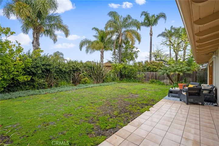 1557 Granvia Altamira, Palos Verdes Estates, California 90274