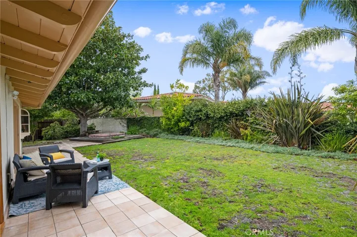 1557 Granvia Altamira, Palos Verdes Estates, California 90274