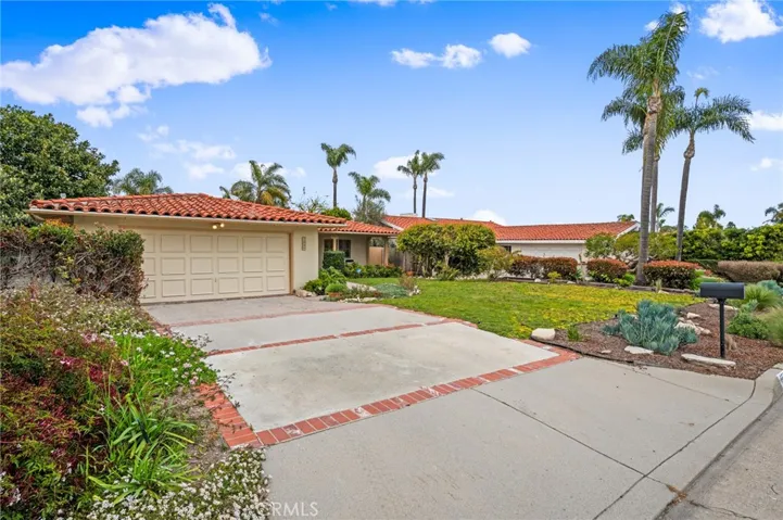 1557 Granvia Altamira, Palos Verdes Estates, California 90274