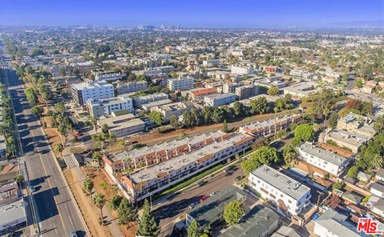 4365 Mclaughlin Avenue 14, Los Angeles, California 90066