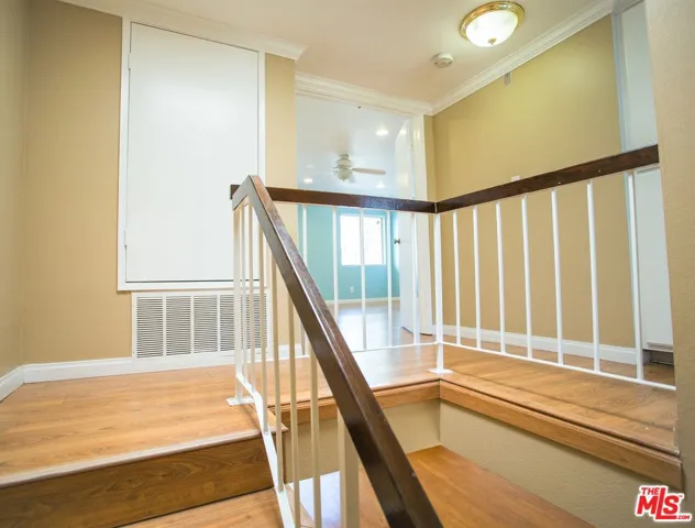 4365 Mclaughlin Avenue 14, Los Angeles, California 90066
