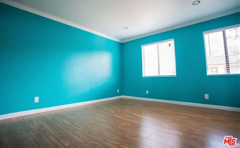 4365 Mclaughlin Avenue 14, Los Angeles, California 90066