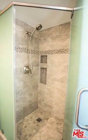 4365 Mclaughlin Avenue 14, Los Angeles, California 90066