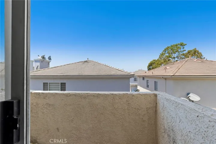 15809 Venus Place, Gardena, California 90249