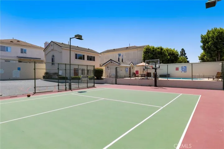 15809 Venus Place, Gardena, California 90249