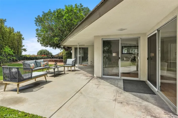 2206 Canyon Road, Arcadia, California 91006