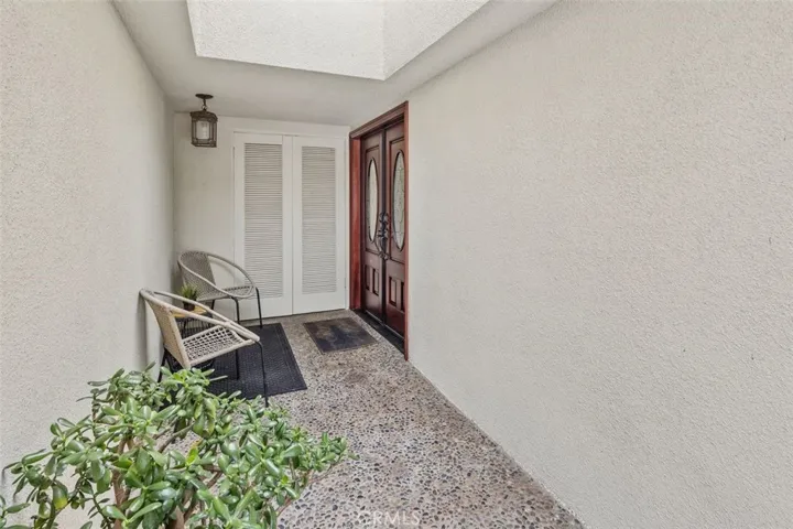 2206 Canyon Road, Arcadia, California 91006