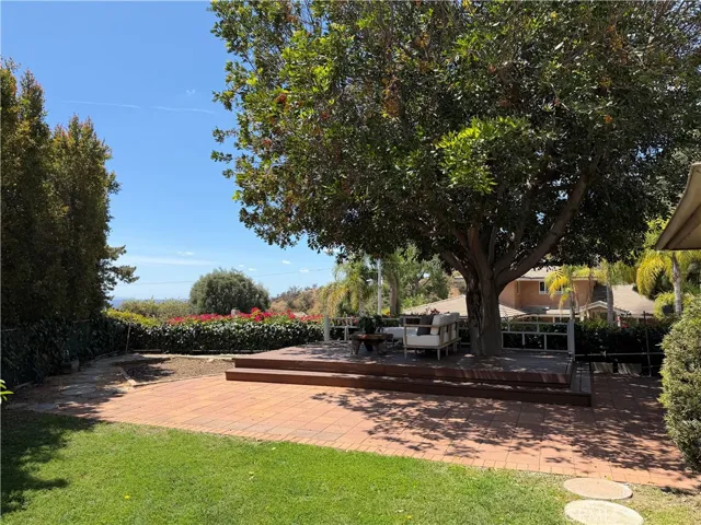 2206 Canyon Road, Arcadia, California 91006