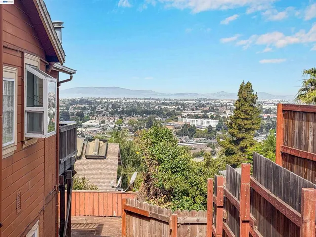 16805 President Dr, Castro Valley, California 94578