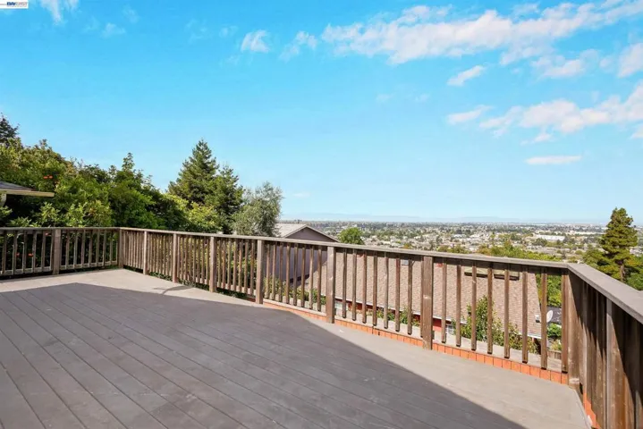 16805 President Dr, Castro Valley, California 94578