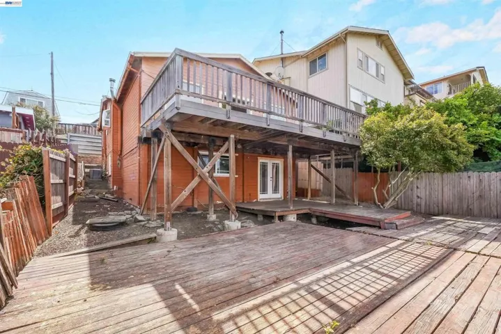 16805 President Dr, Castro Valley, California 94578