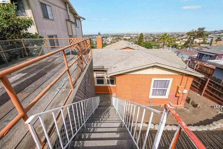 16805 President Dr, Castro Valley, California 94578