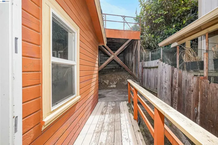 16805 President Dr, Castro Valley, California 94578