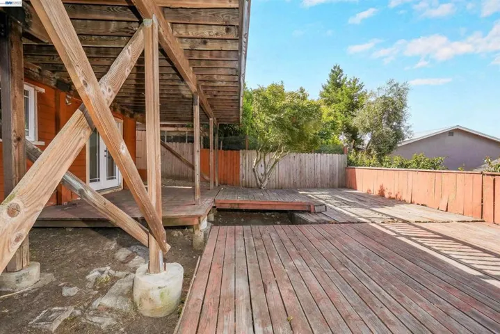 16805 President Dr, Castro Valley, California 94578