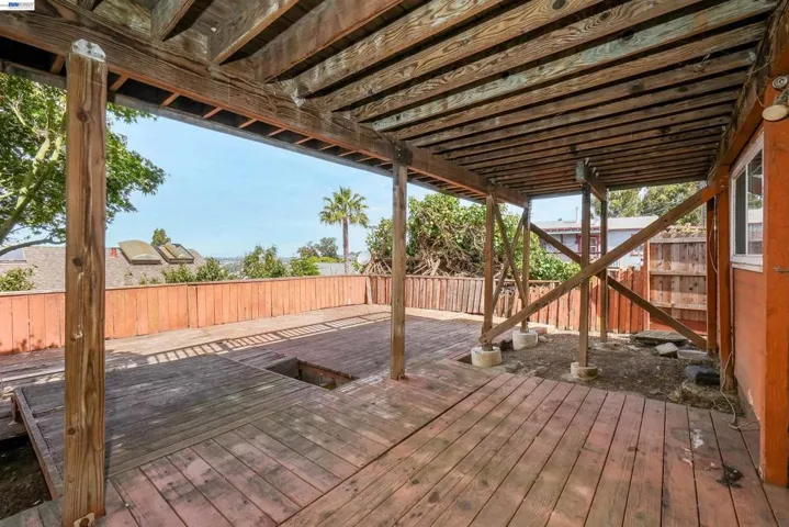 16805 President Dr, Castro Valley, California 94578