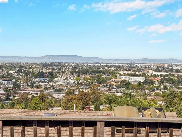 16805 President Dr, Castro Valley, California 94578