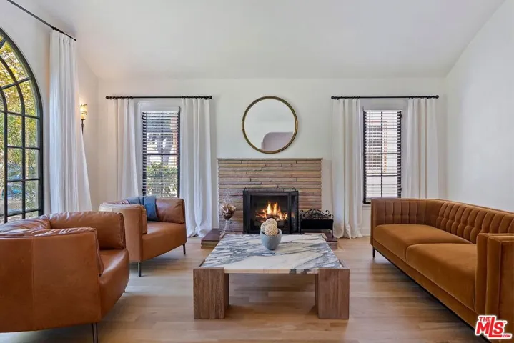 1628 S Sycamore Avenue, Los Angeles, California 90019