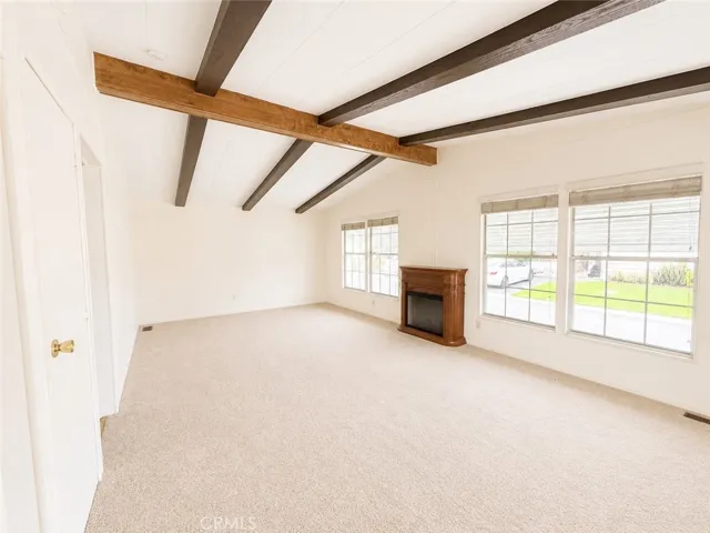 Living room 1