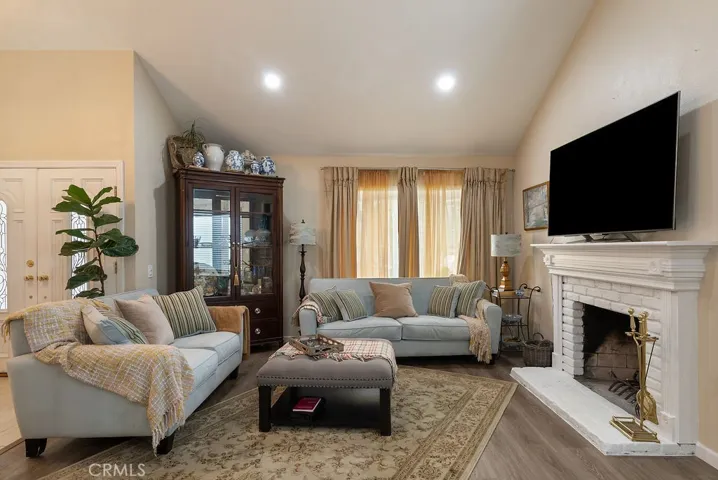 1881 N Garland Lane, Anaheim, California 92807