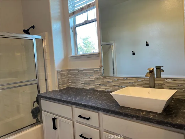 Newer upgraded master bath