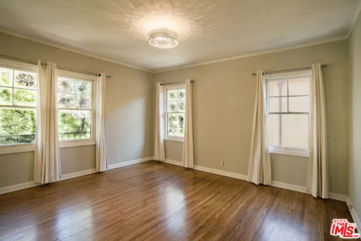 Guest Room 2